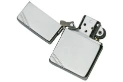 Zippo 1935 Replica With Slashes 60001577 Silber, Feuerzeug -Stanlley Verkaufe ZP1935 000002 03 zippo